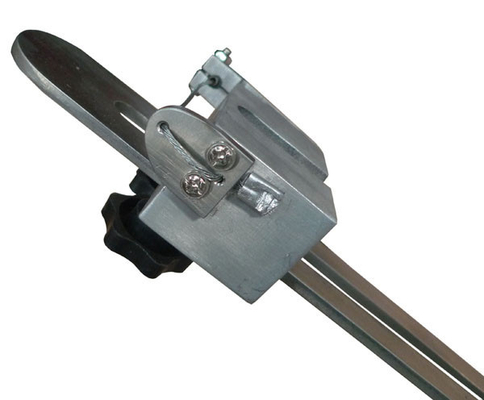 IEC0884-1 tester verticale di impatto del martello del pendolo di energia bassa del fico 22-26 per la prova di forza meccanica